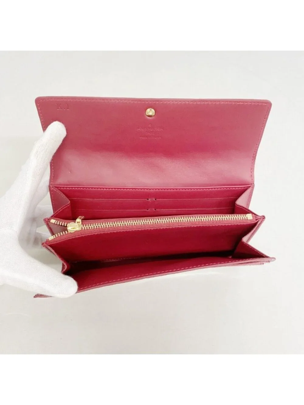Louis Vuitton Wallet Vernis Portefeuille Sarah Pomme D'amour